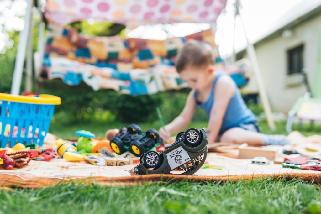 Como escolher o brinquedo ideal para cada faixa etária?